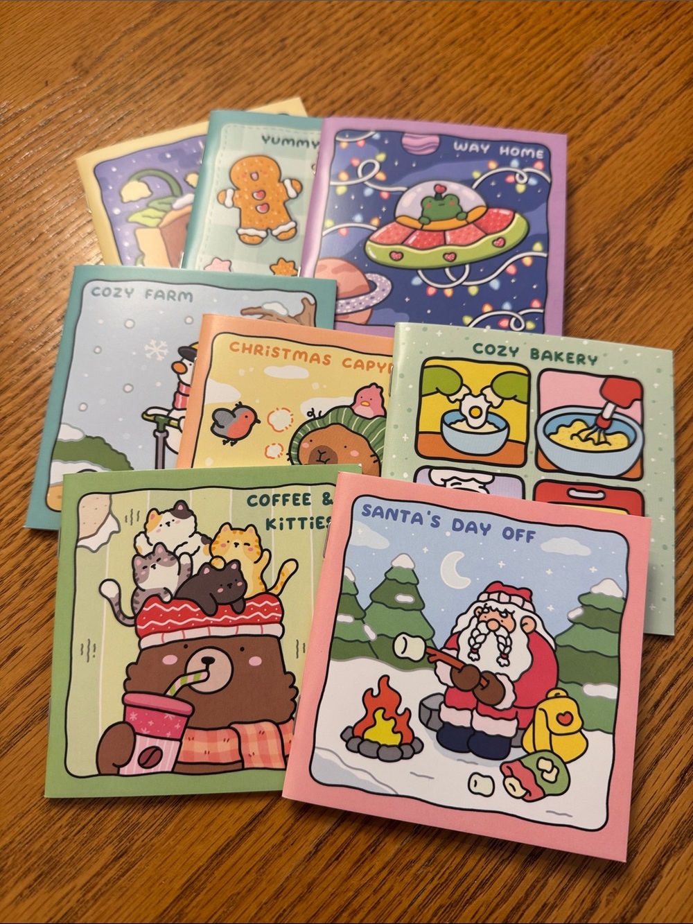 Coco Wyo - 8 mini Coloring books from the Advent.